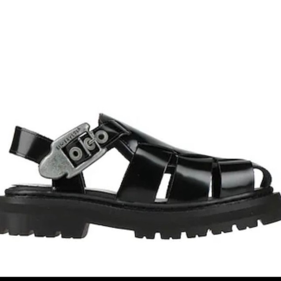 Bimba y Lola Sandals - Picture 1 of 9